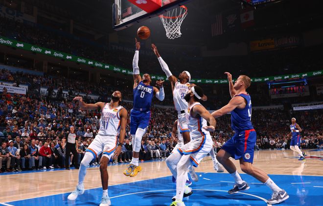 他们通过更 他们通过更