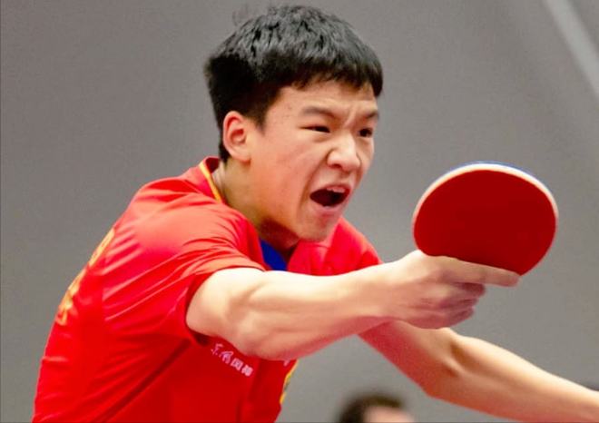 她開始更多 她開始更多