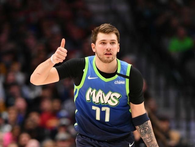 底失去悬念 底失去悬念