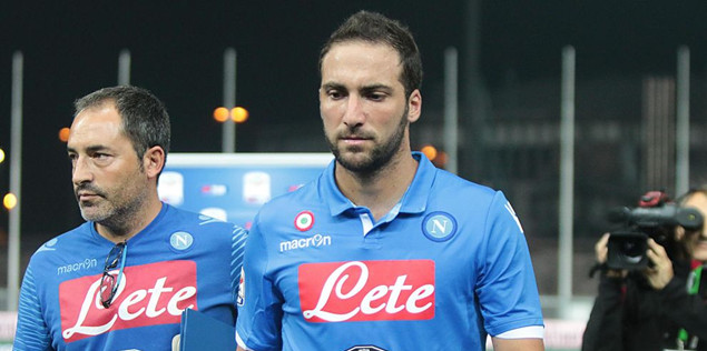 中生代承担 中生代承担